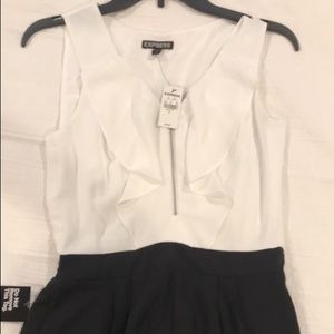 Express shorts romper NWT